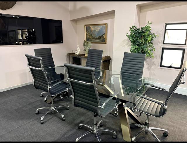 44M² SERVICED OFFICE TO LET IN BARBEQUE DOWNS